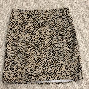 Brandy Melville cheetah mini skirt